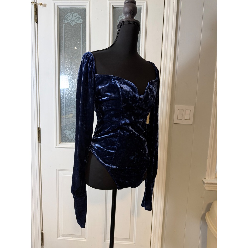 Intimately Free People Navy Blue Crushed Velvet Long Sleeve Bodysuit Medium NEW